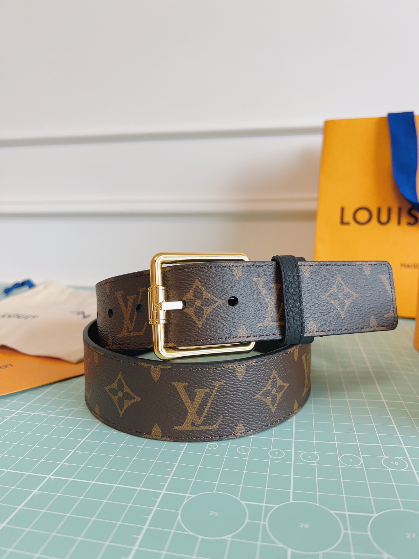 LV belt