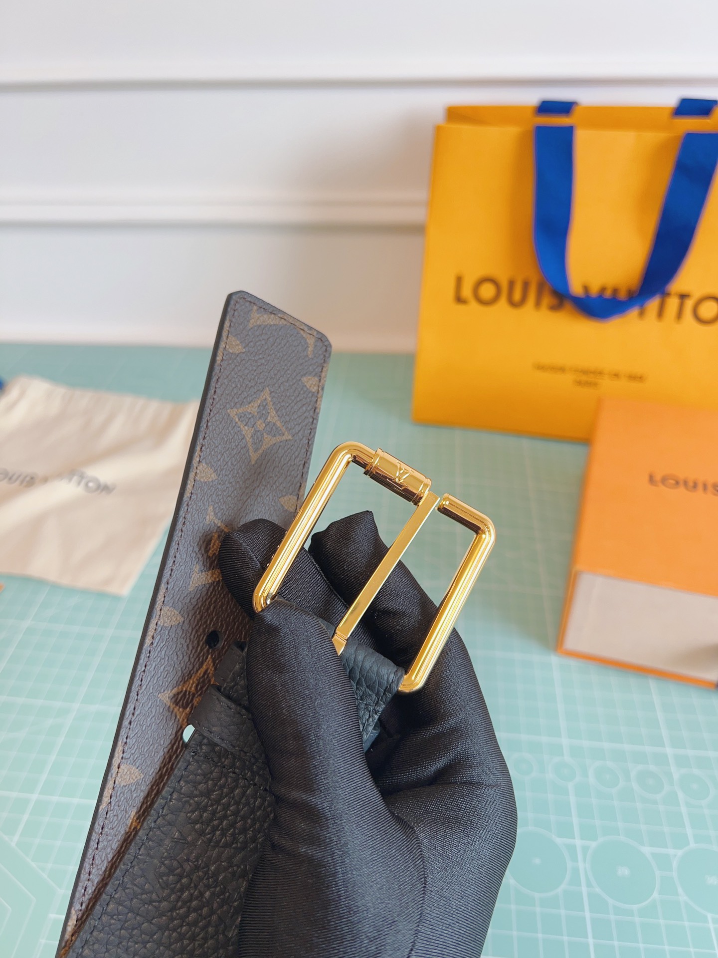 LV belt