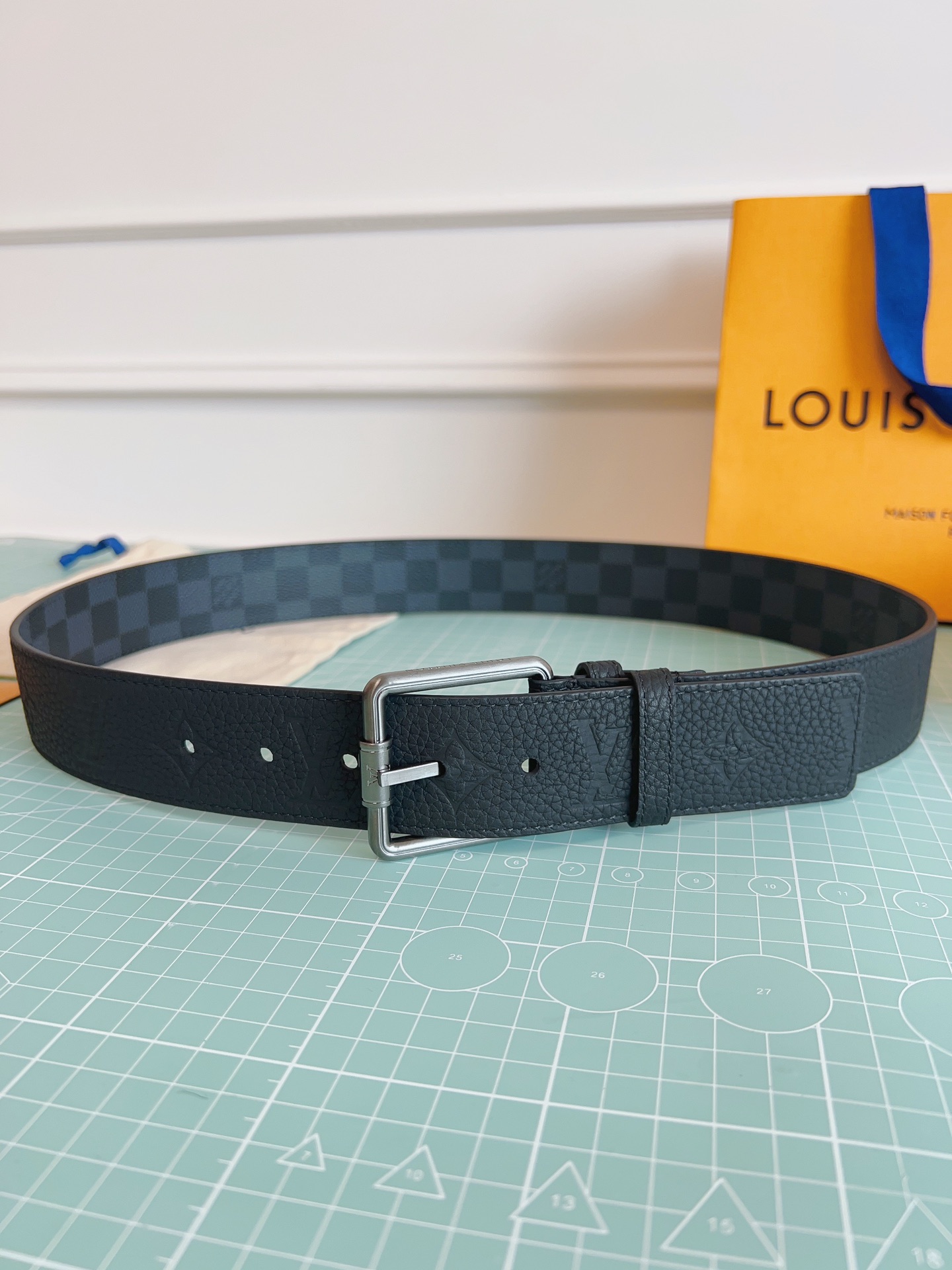 LV belt