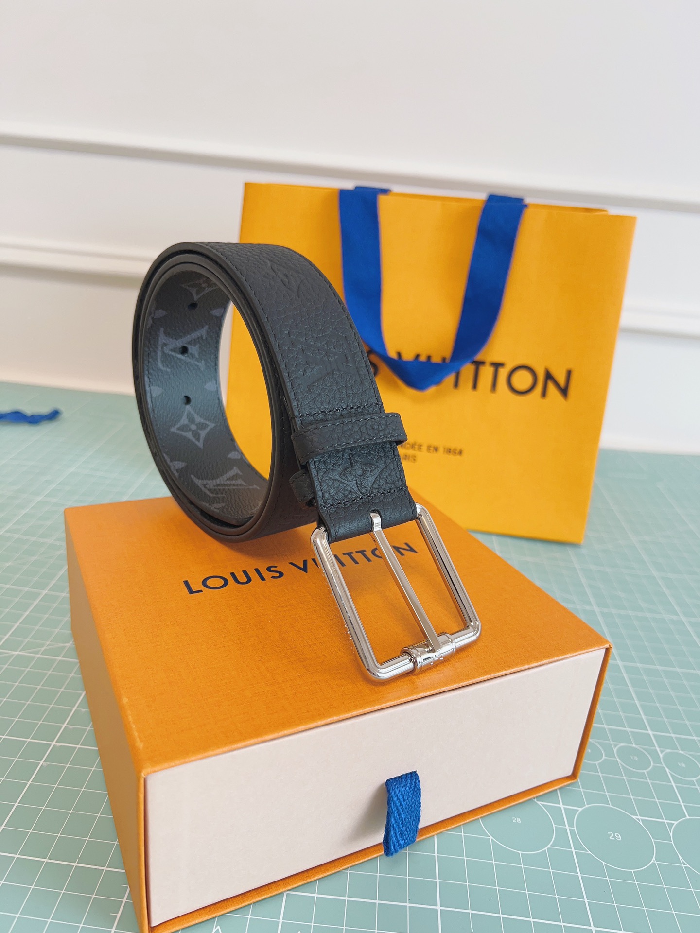 LV belt