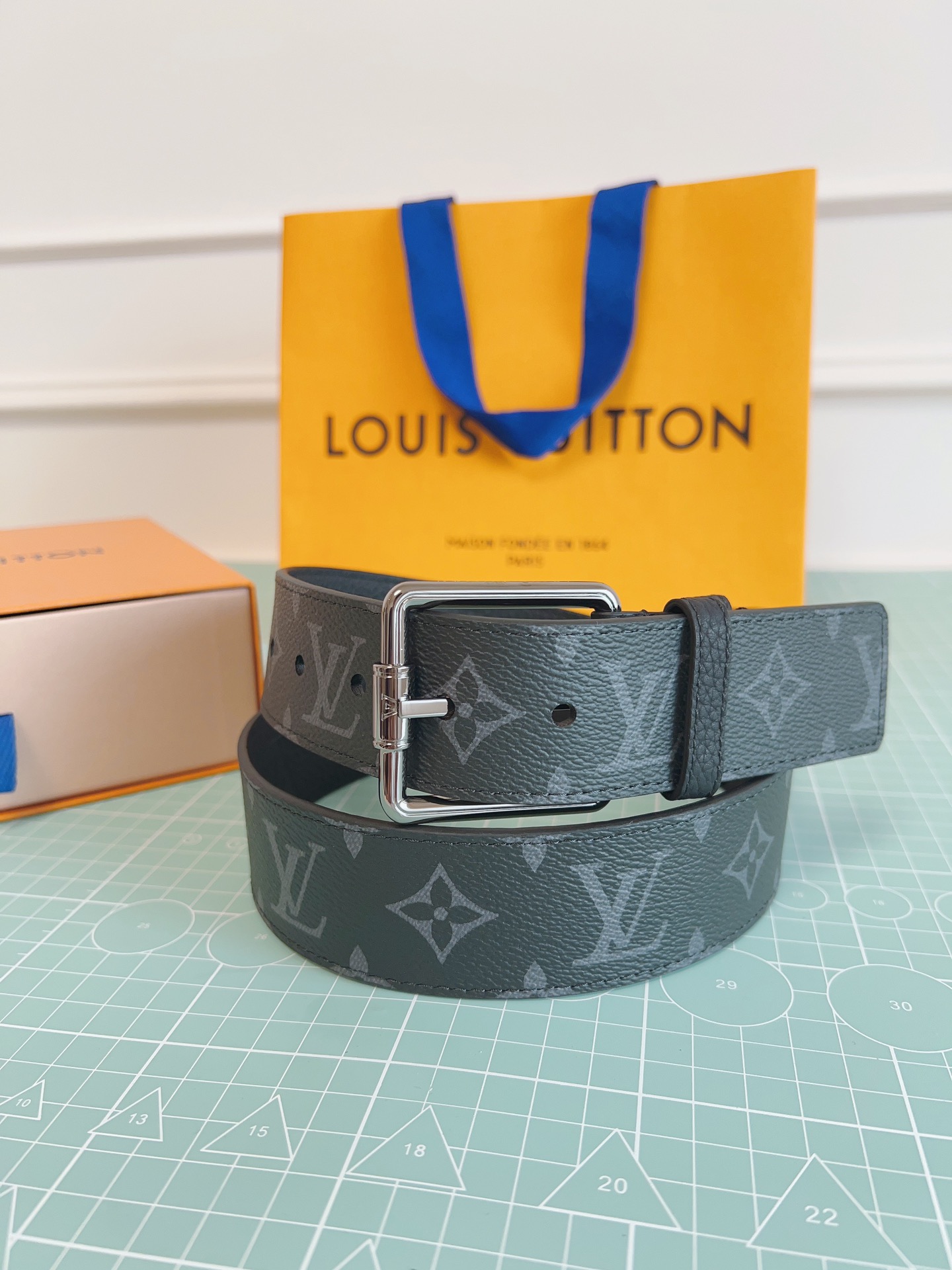 LV belt
