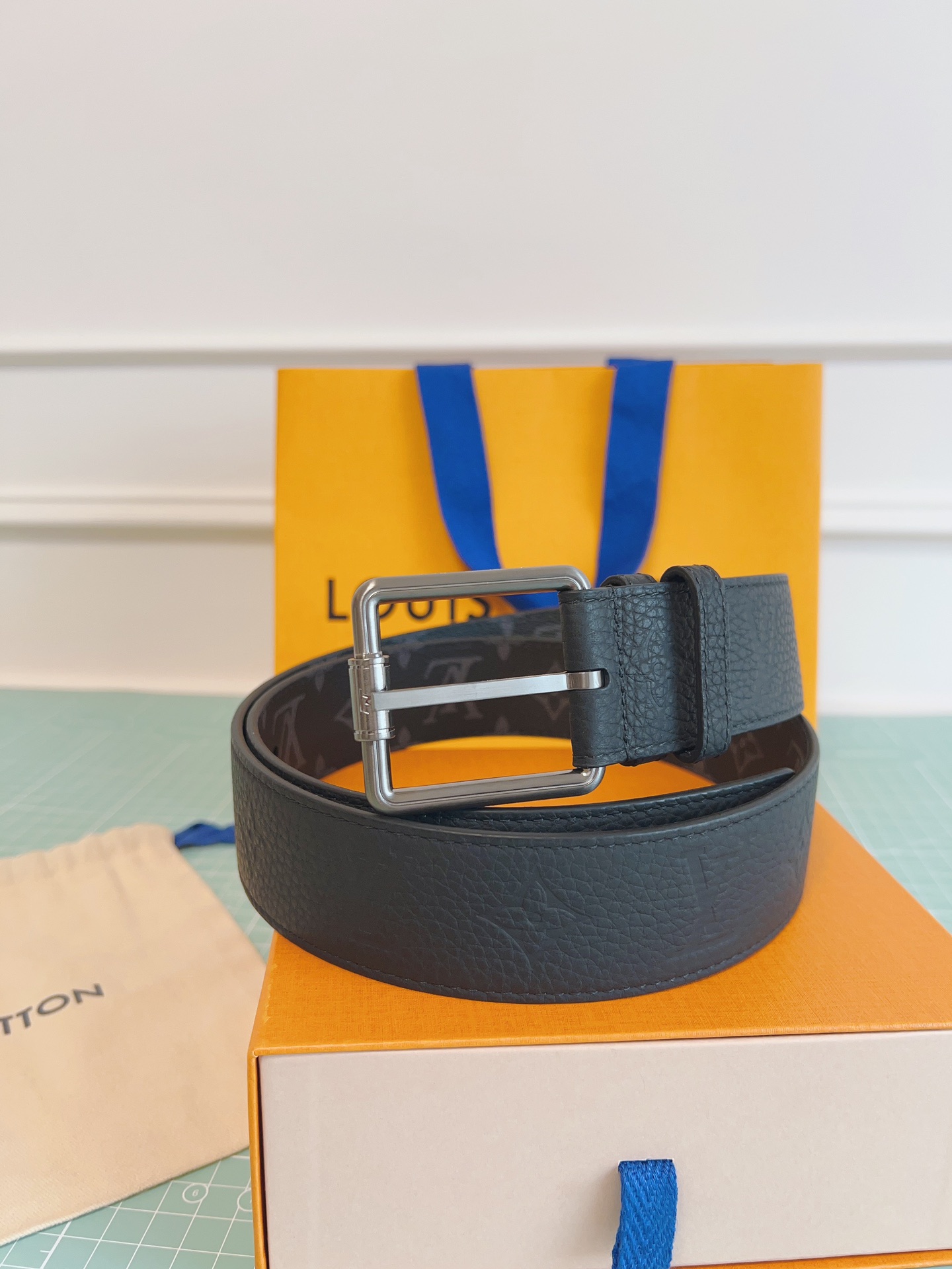 LV belt