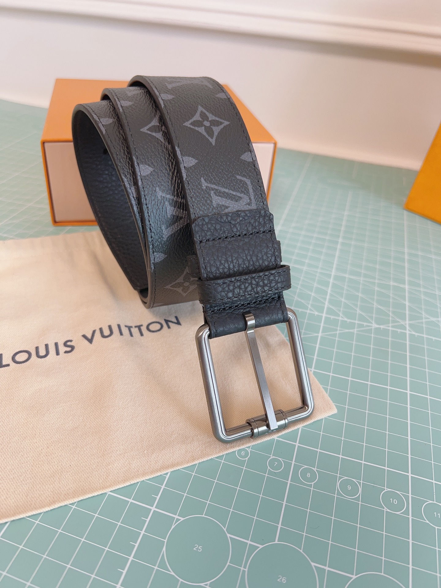 LV belt