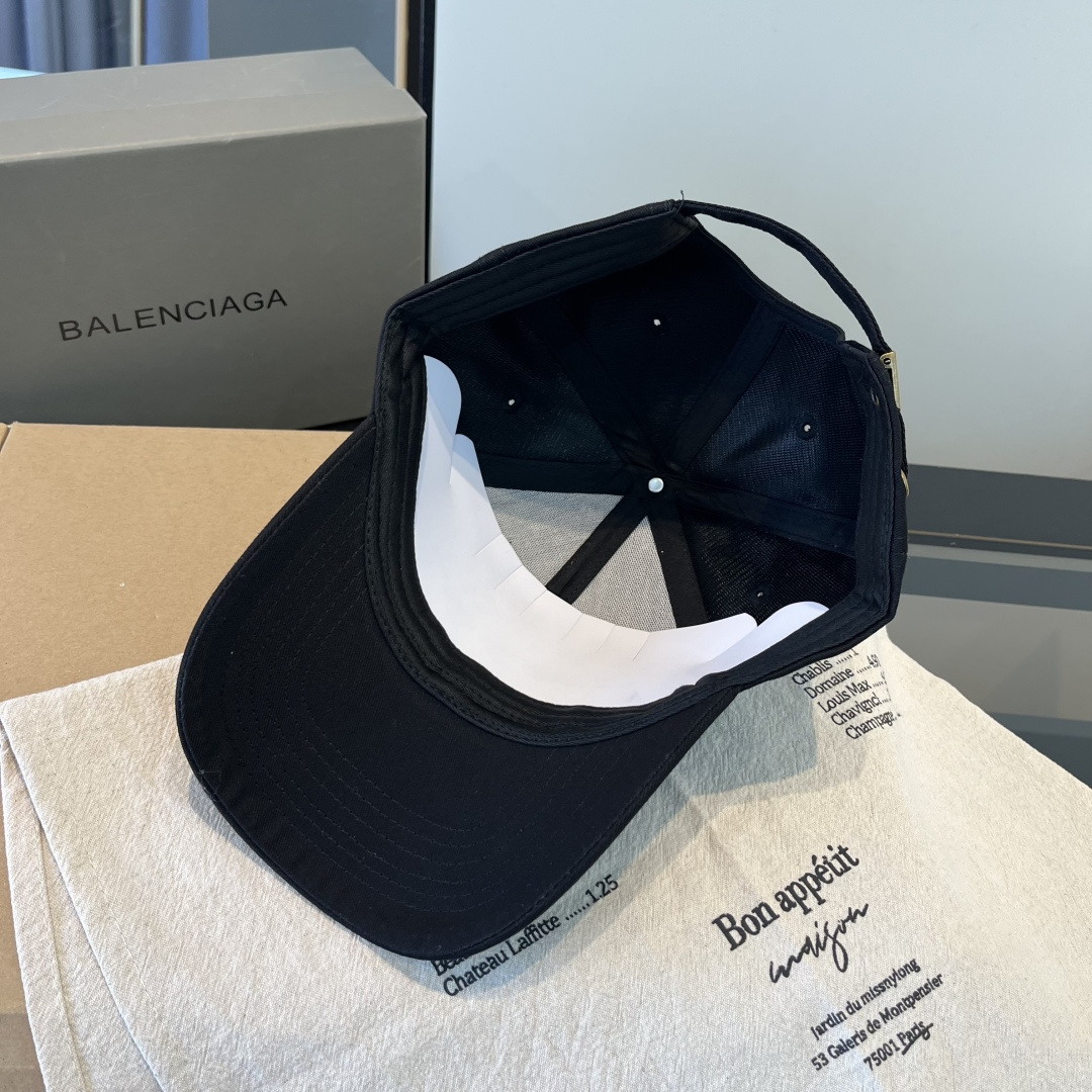 Balenciaga hat