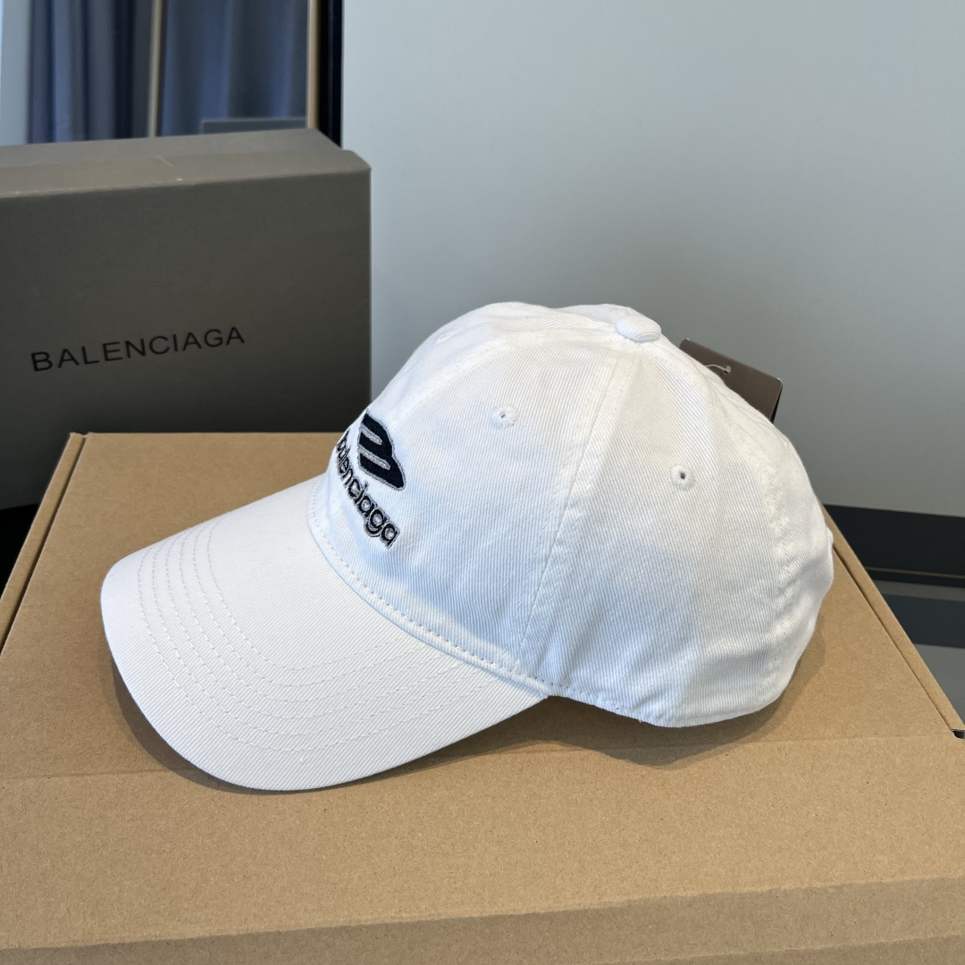 Balenciaga hat