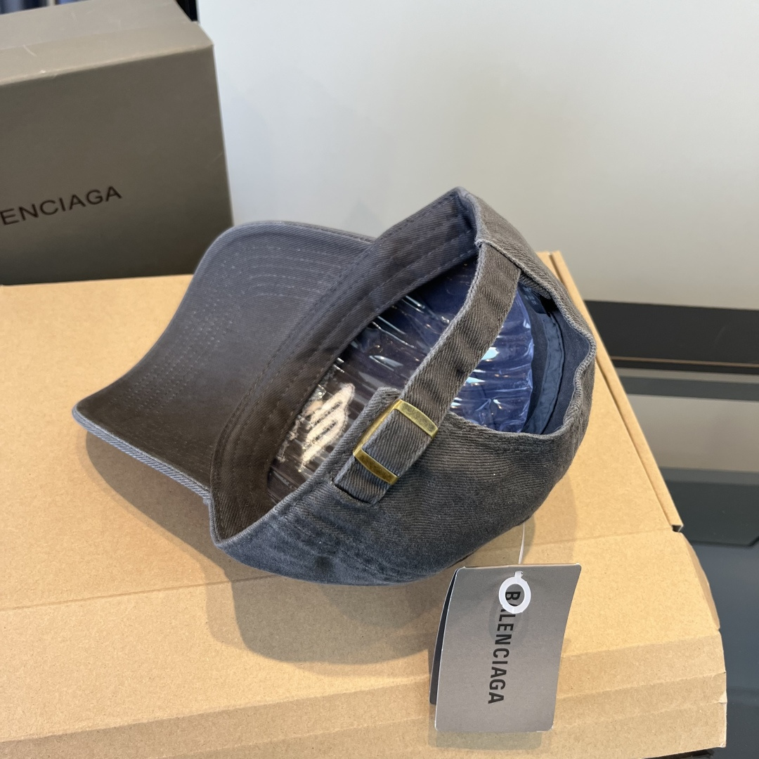 Balenciaga hat