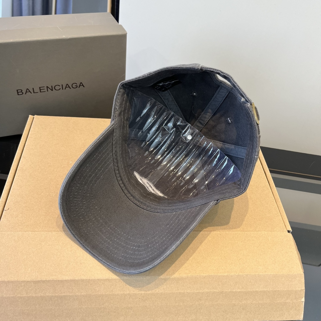 Balenciaga hat
