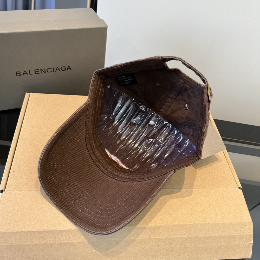 Balenciaga hat