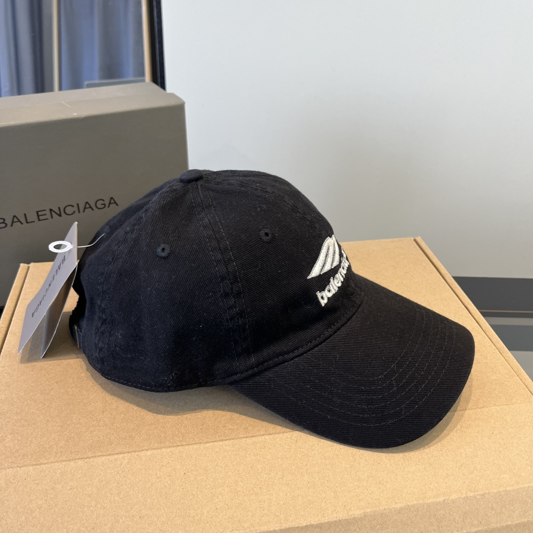Balenciaga hat