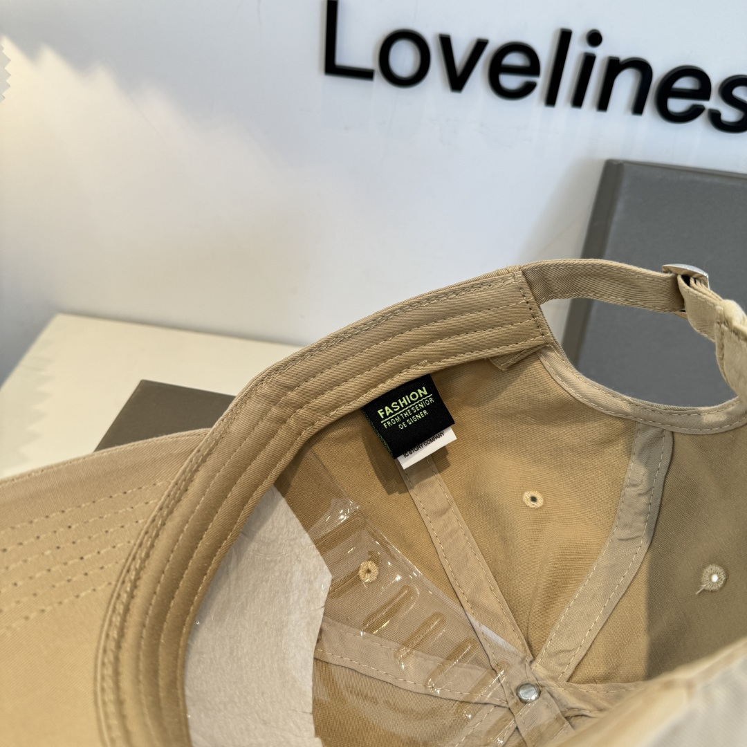 Balenciaga hat