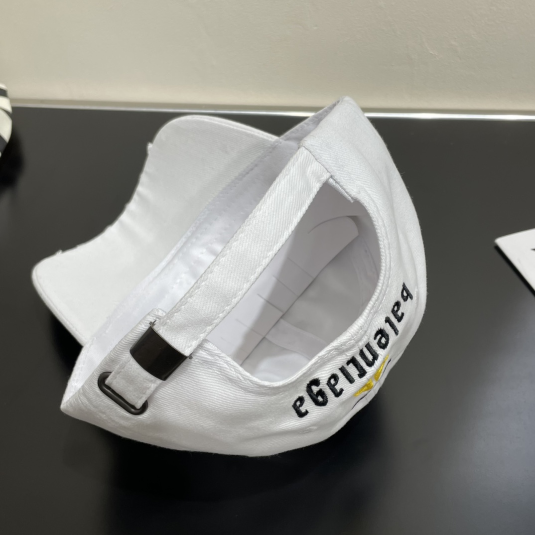 Balenciaga hat