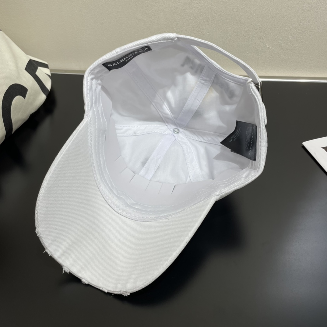 Balenciaga hat