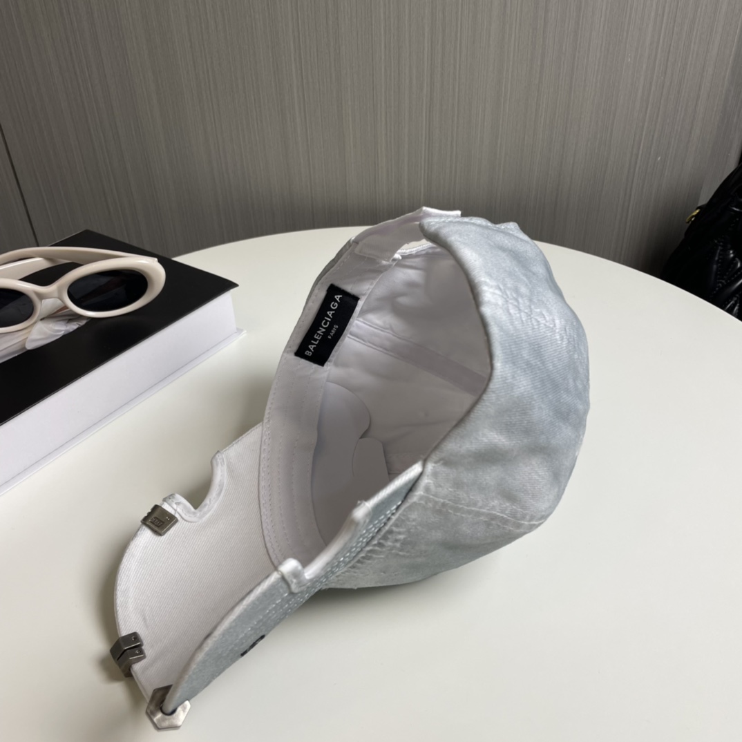 Balenciaga hat