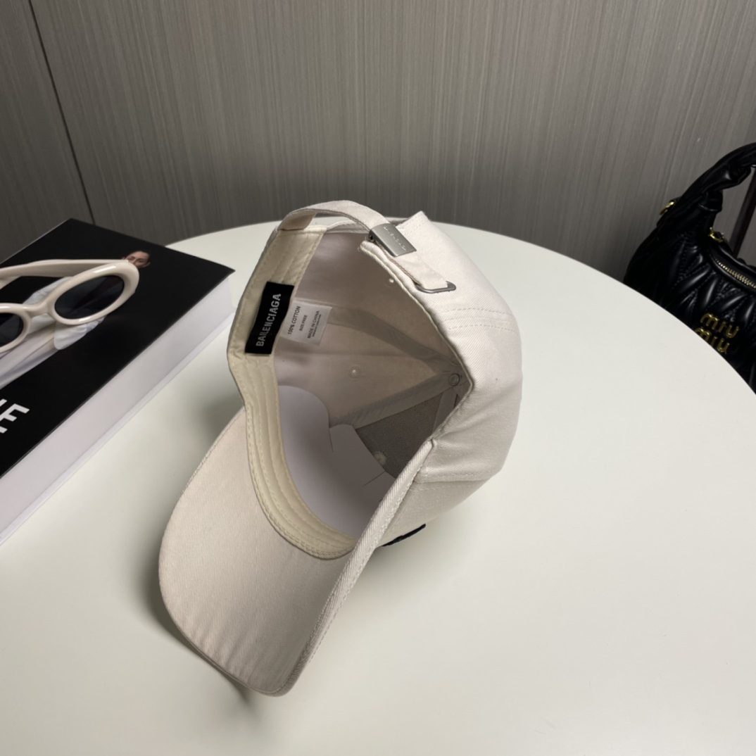 Balenciaga hat