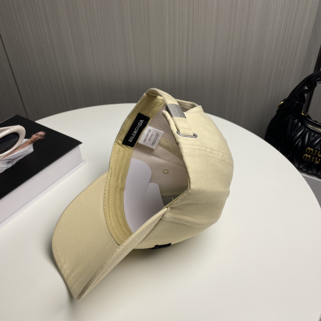 Balenciaga hat
