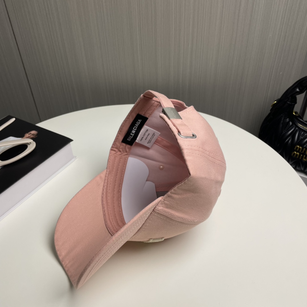 Balenciaga hat