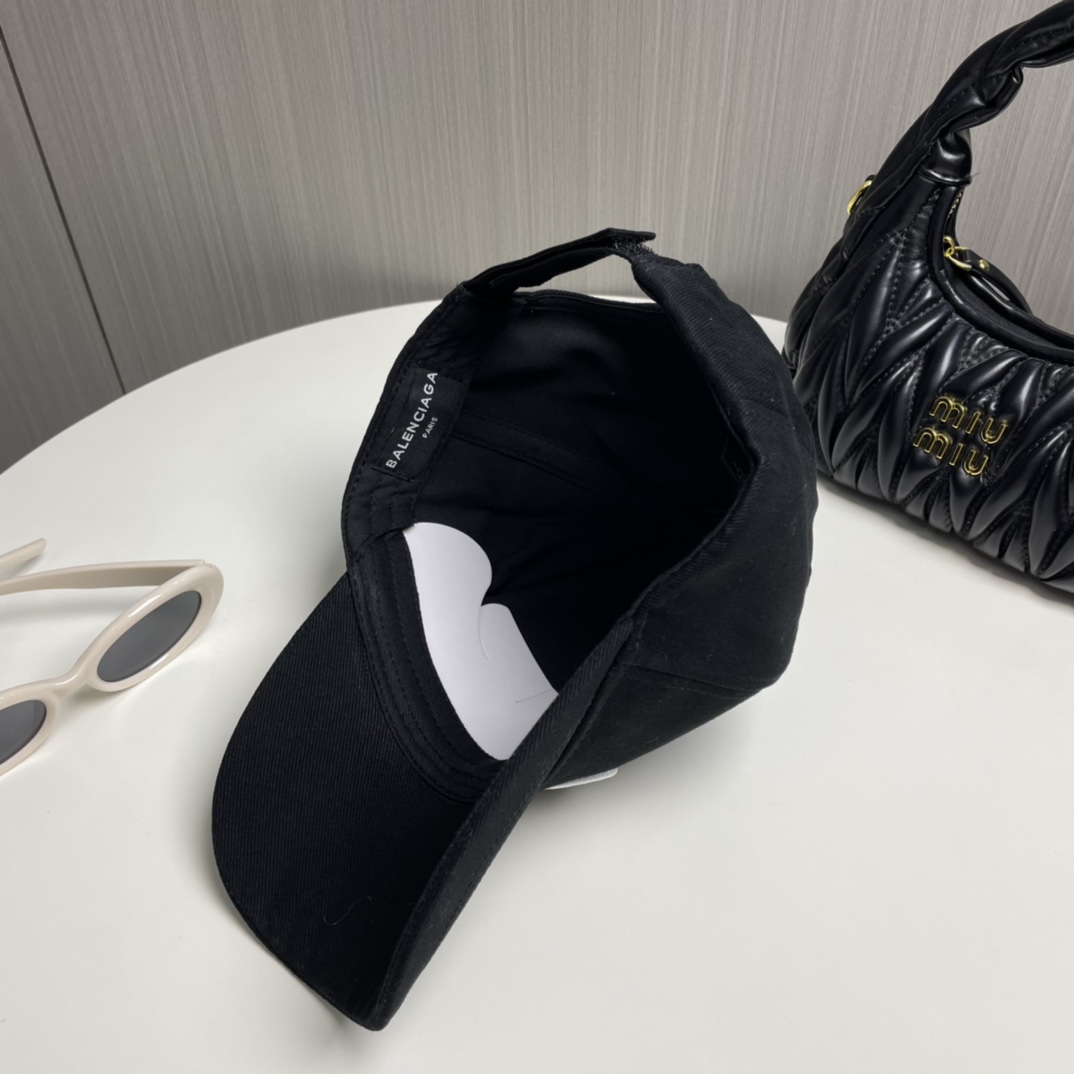 Balenciaga hat