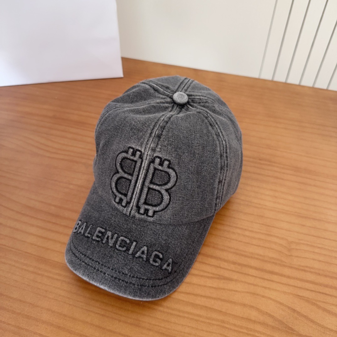 Balenciaga hat
