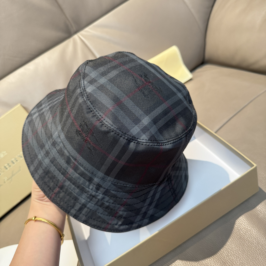 Burberry hat
