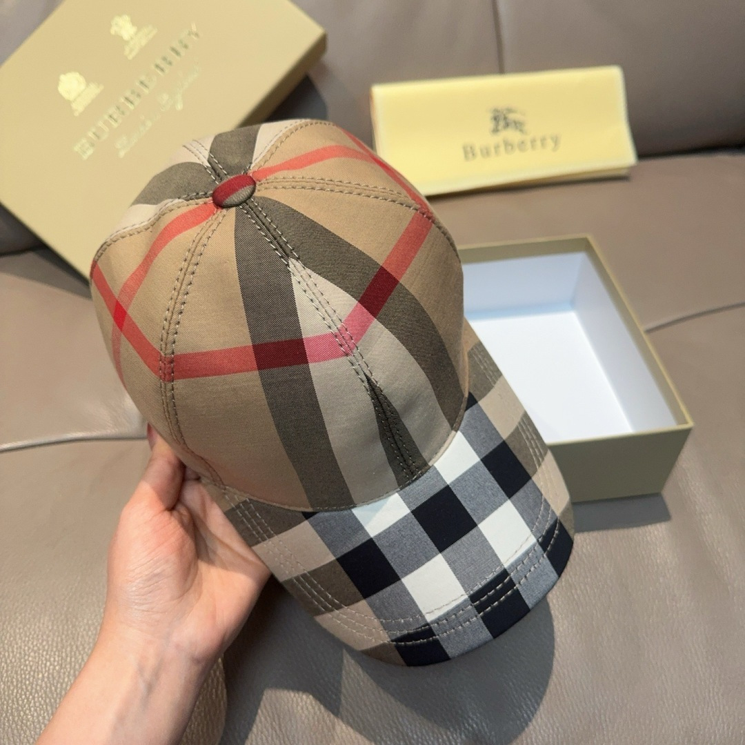 Burberry hat