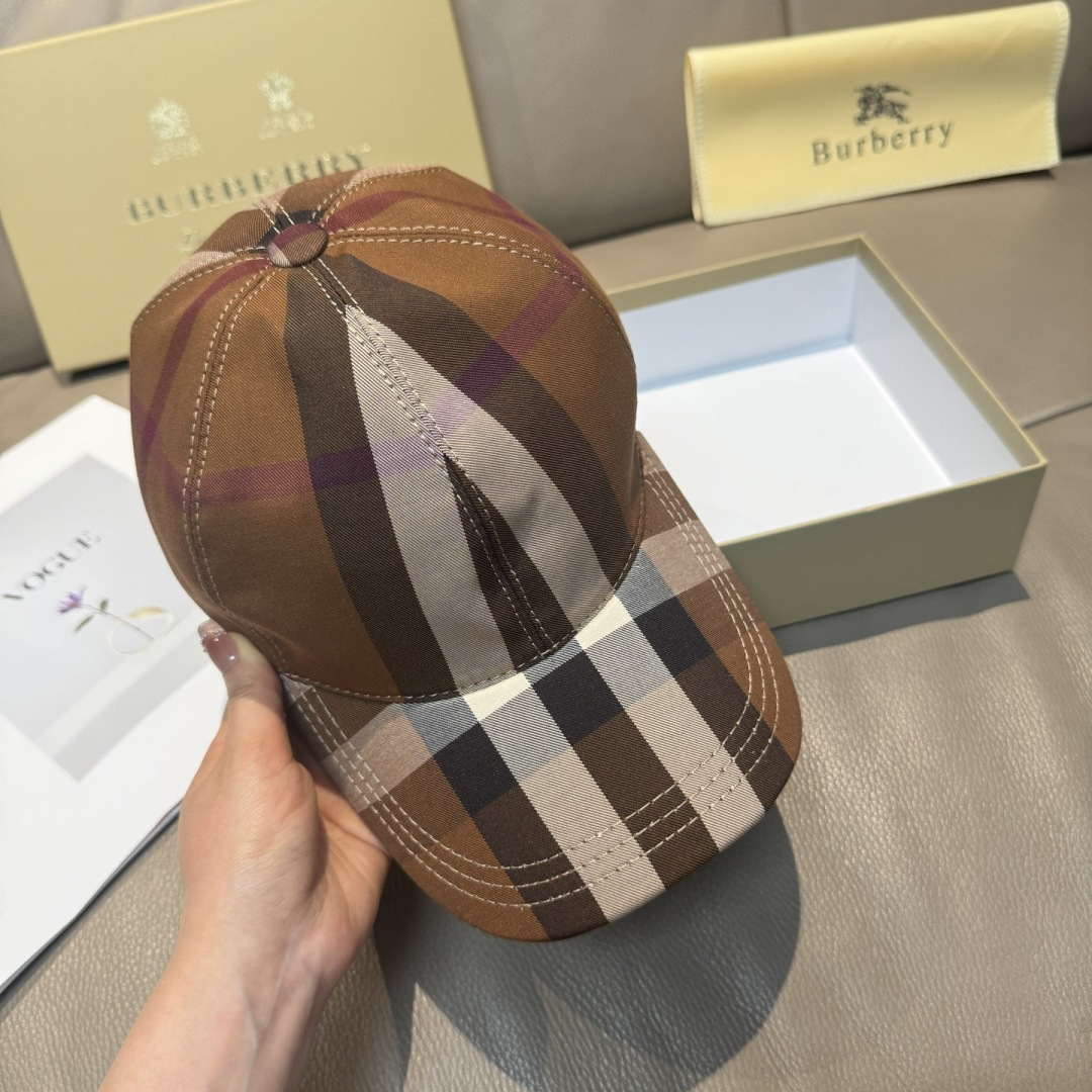 Burberry hat