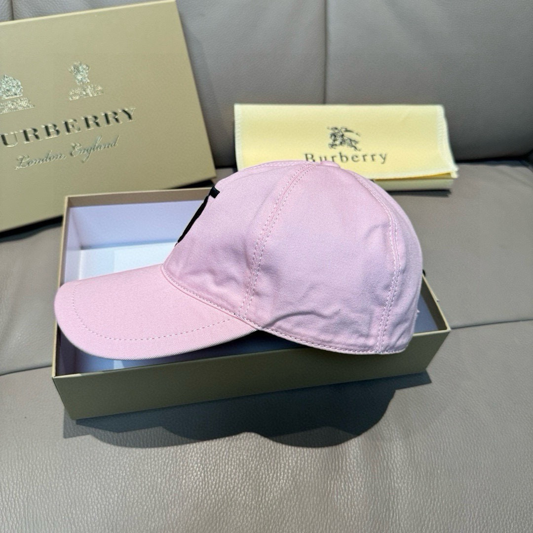 Burberry hat