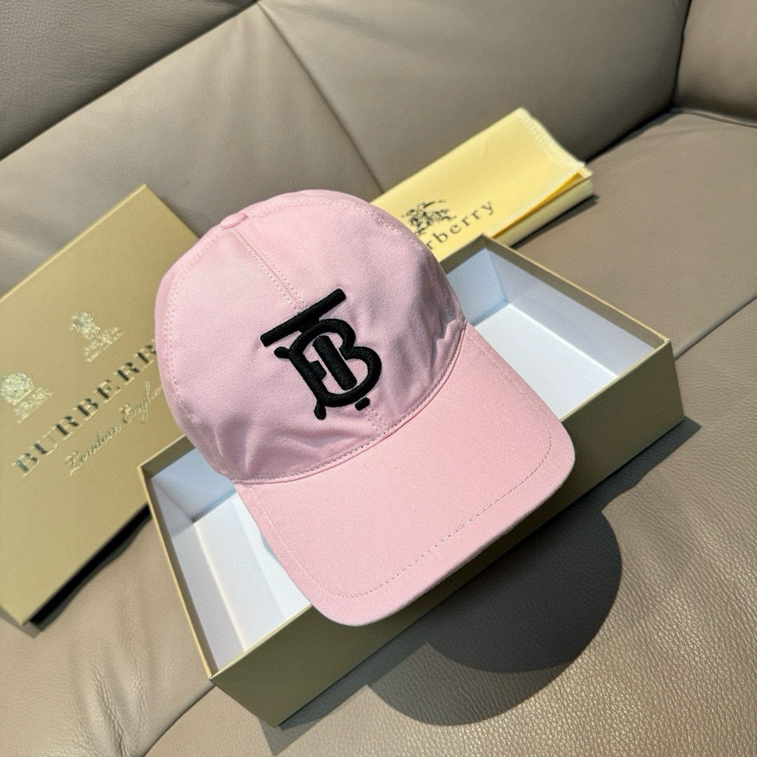Burberry hat