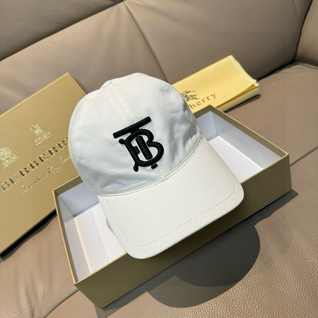 Burberry hat