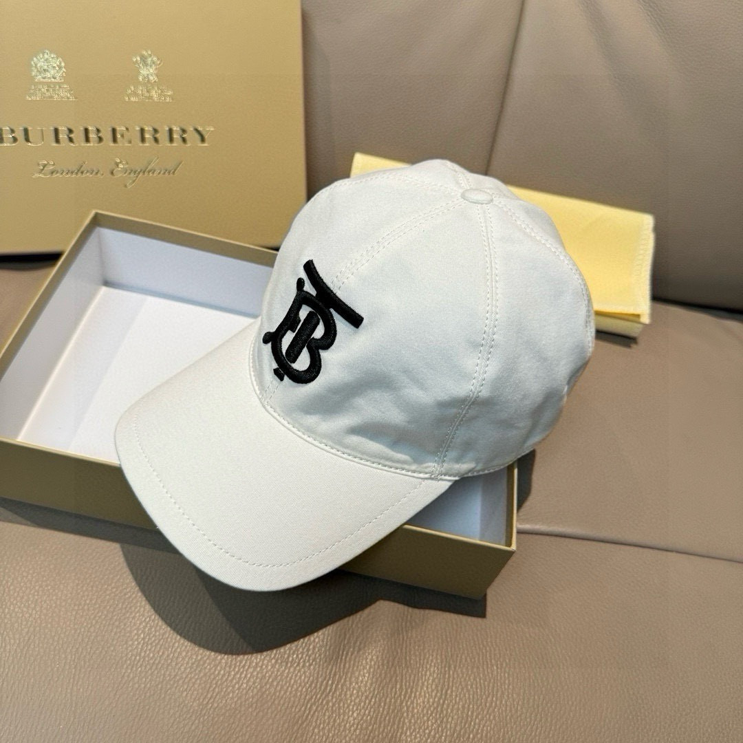 Burberry hat