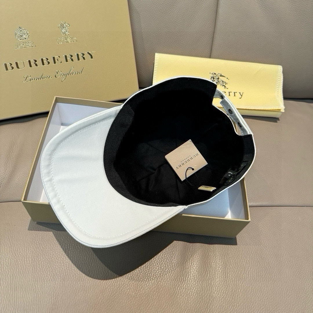 Burberry hat