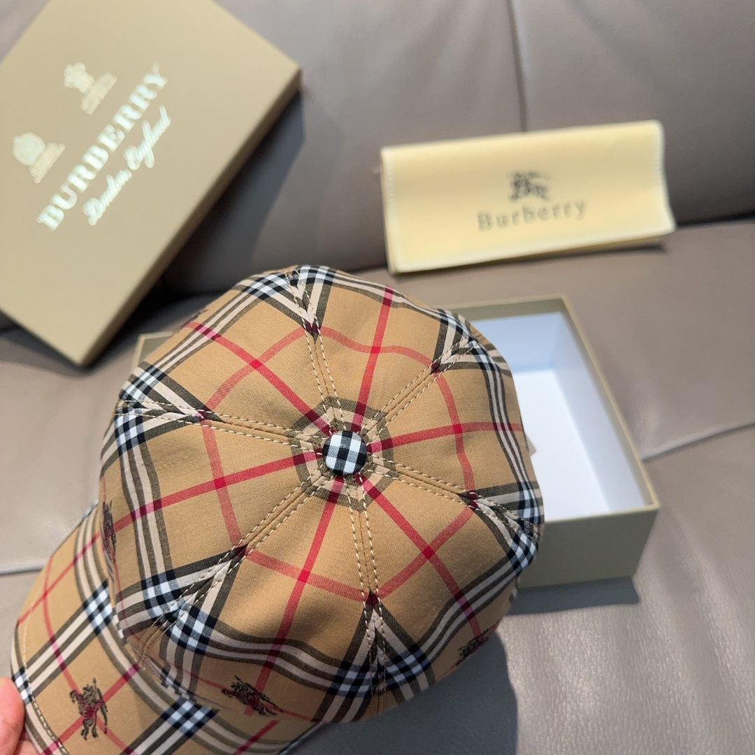 Burberry hat