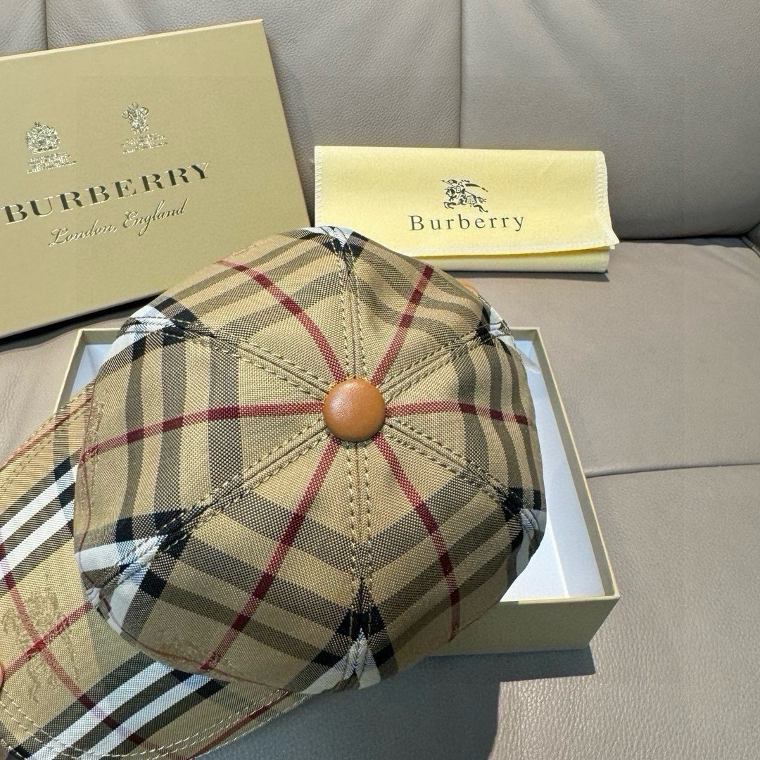 Burberry hat