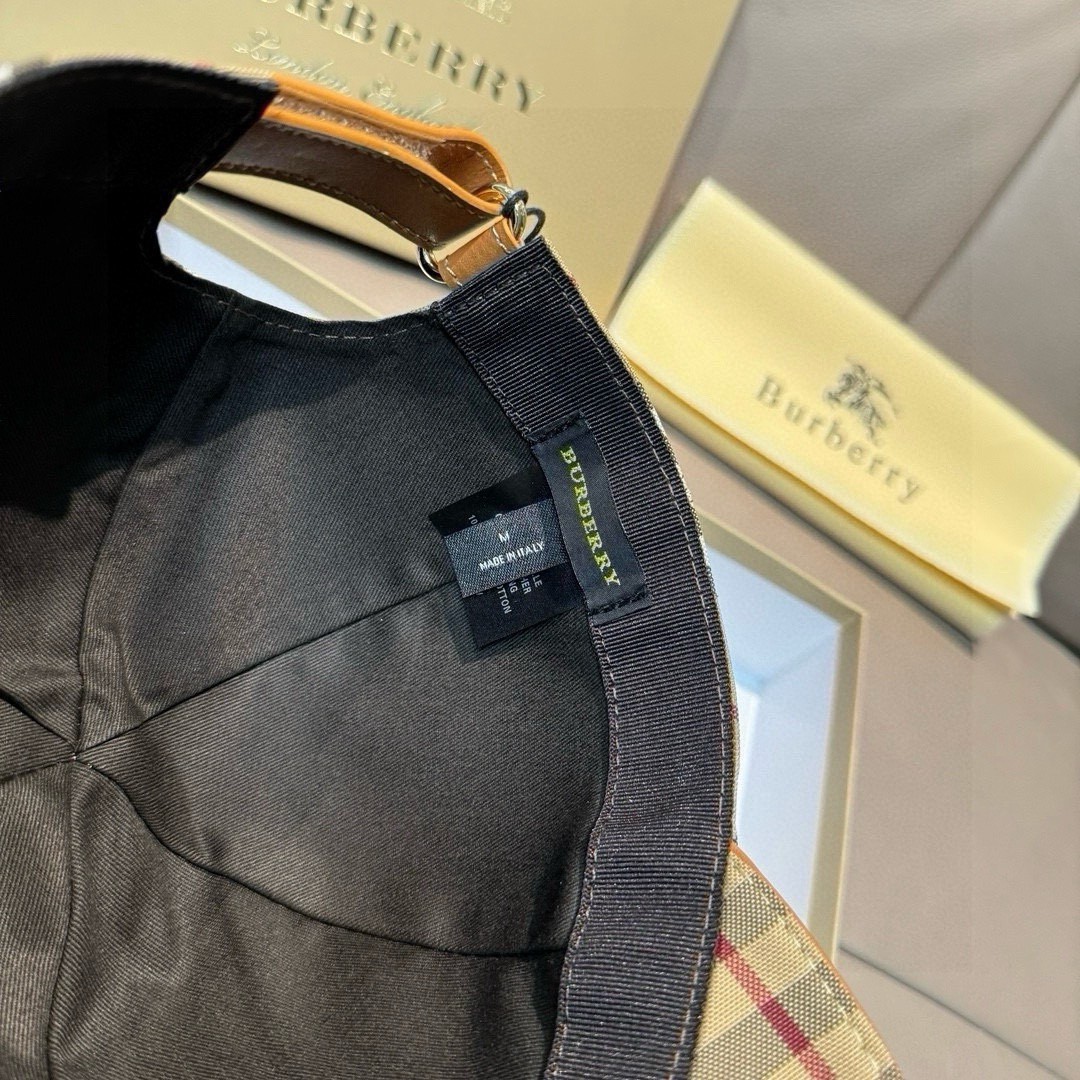 Burberry hat