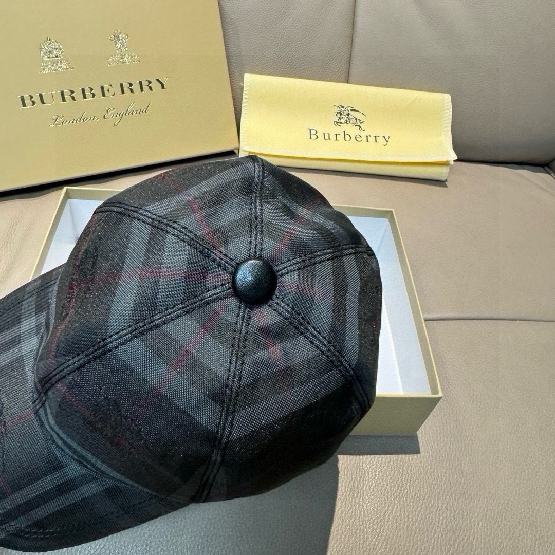 Burberry hat