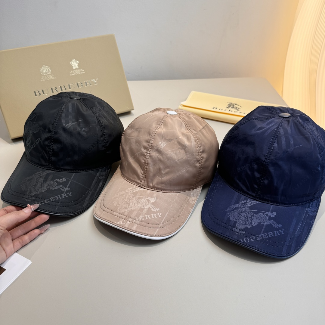 Burberry hat