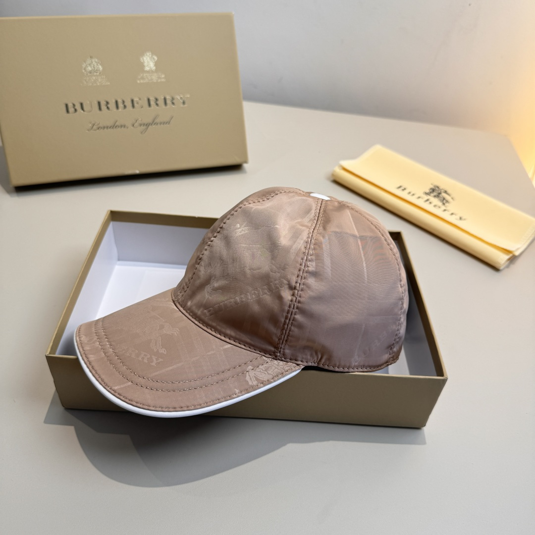 Burberry hat