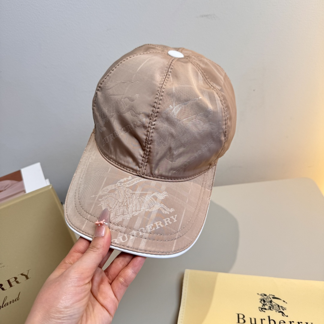 Burberry hat
