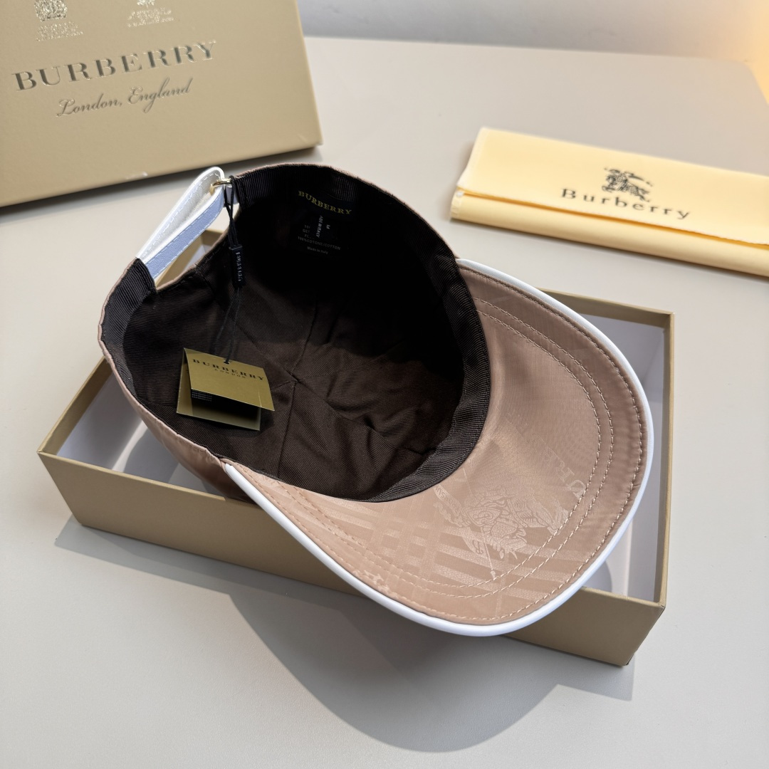 Burberry hat
