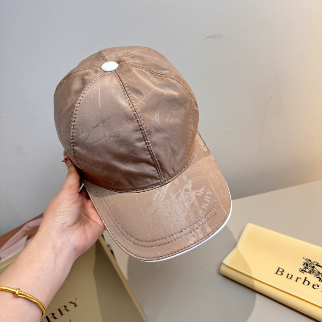 Burberry hat