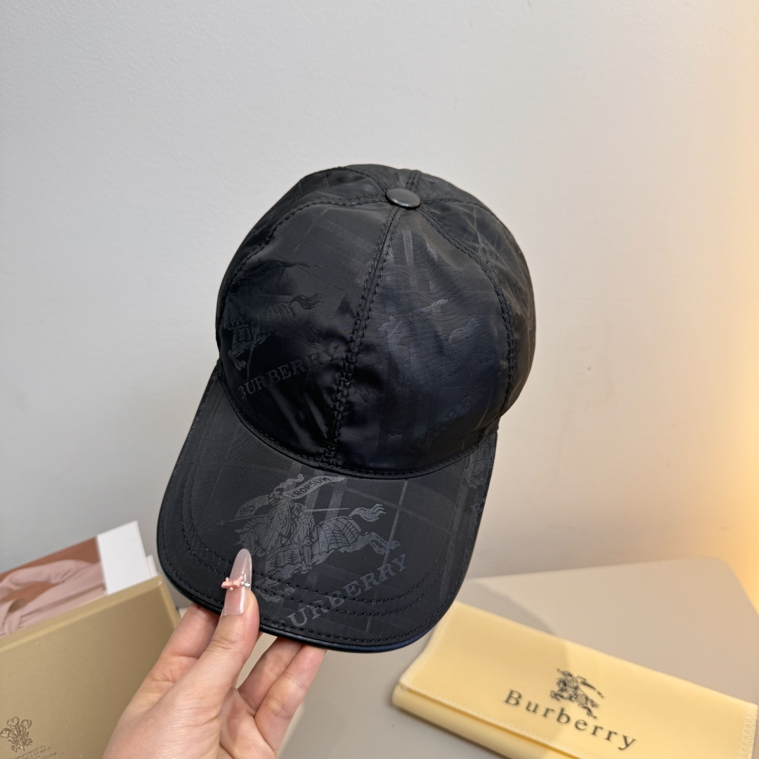 Burberry hat