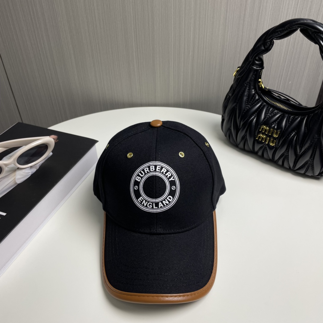Burberry hat