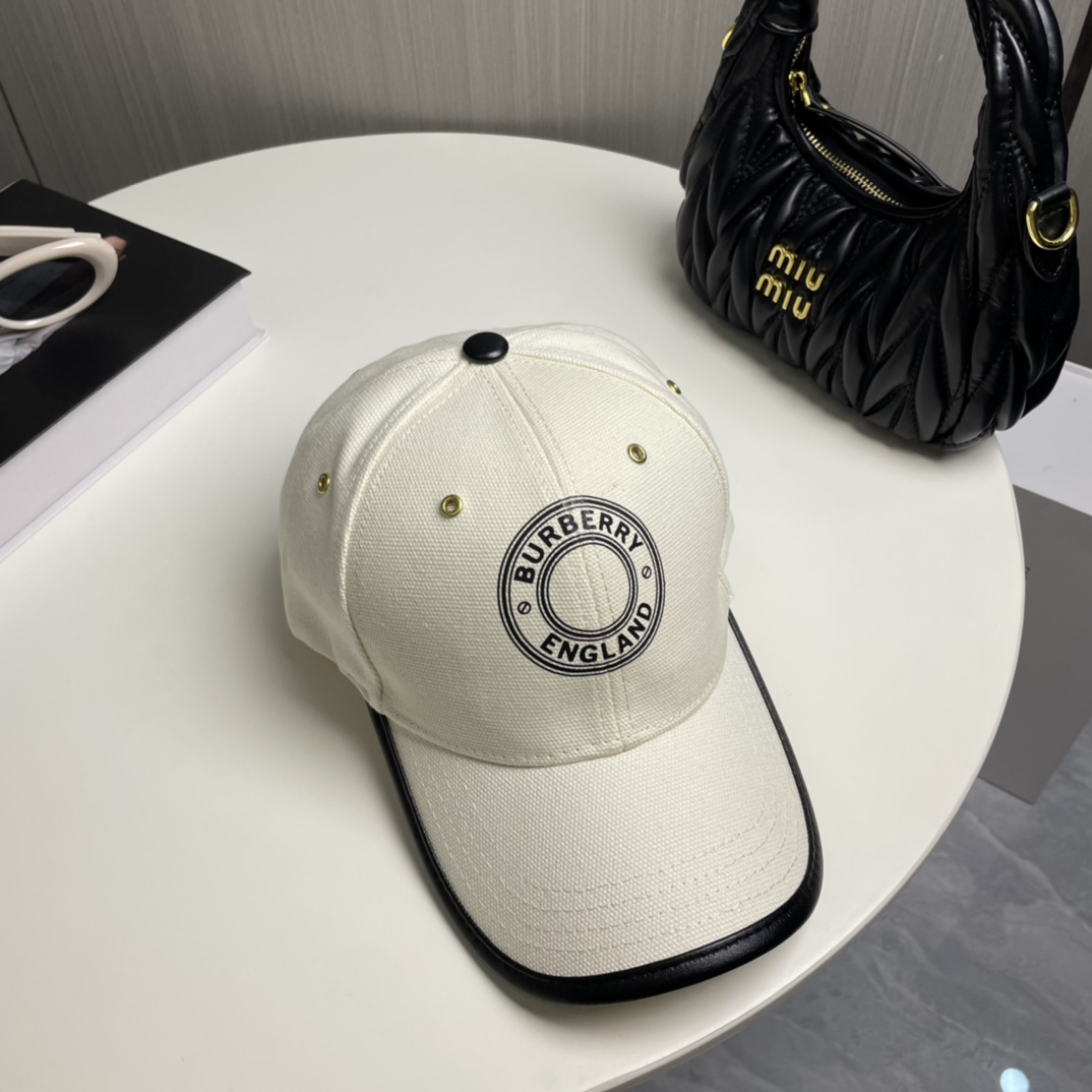 Burberry hat