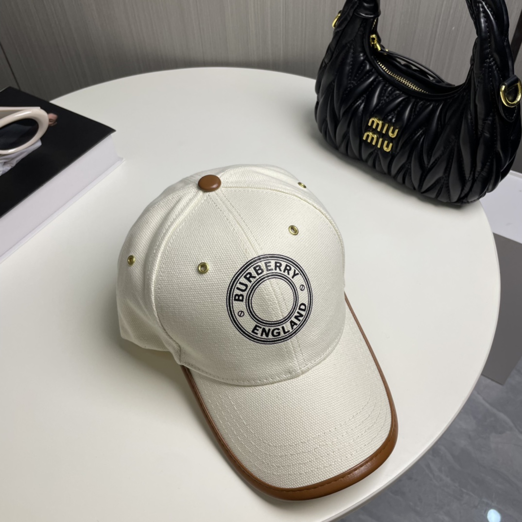 Burberry hat