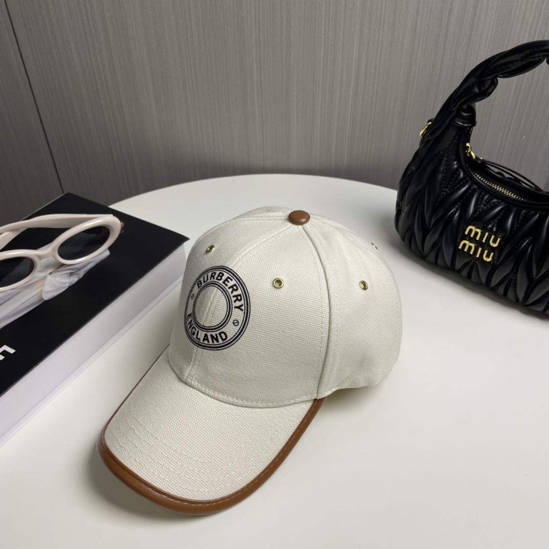 Burberry hat