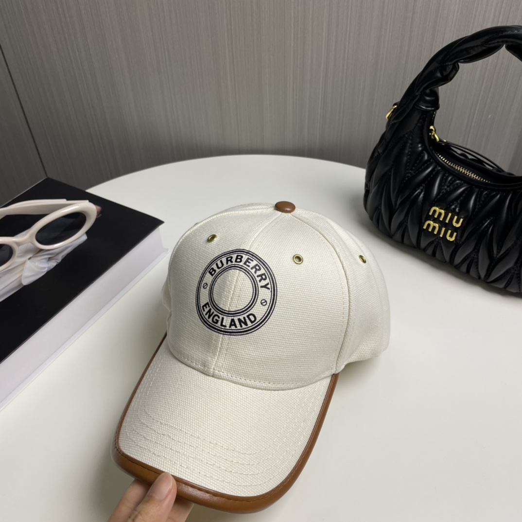 Burberry hat