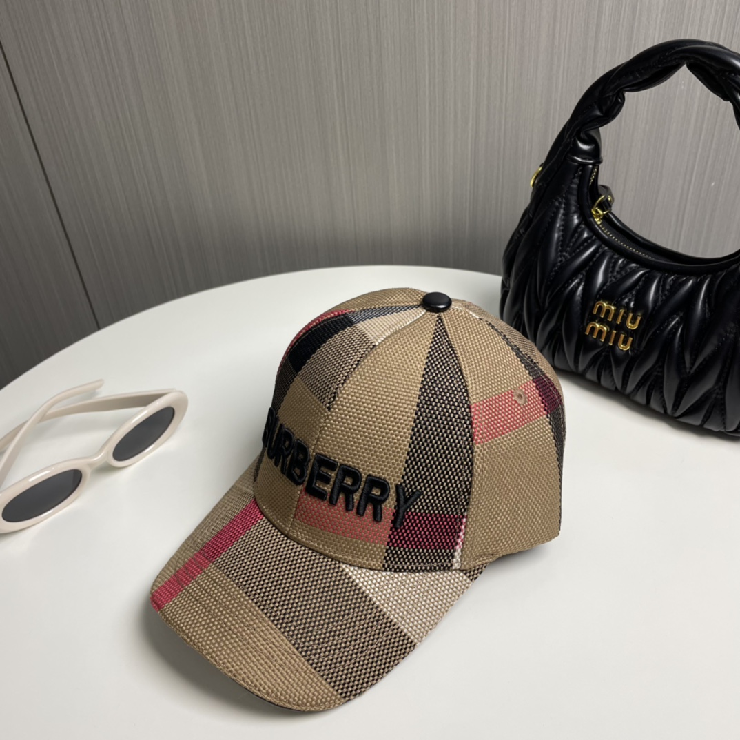 Burberry hat