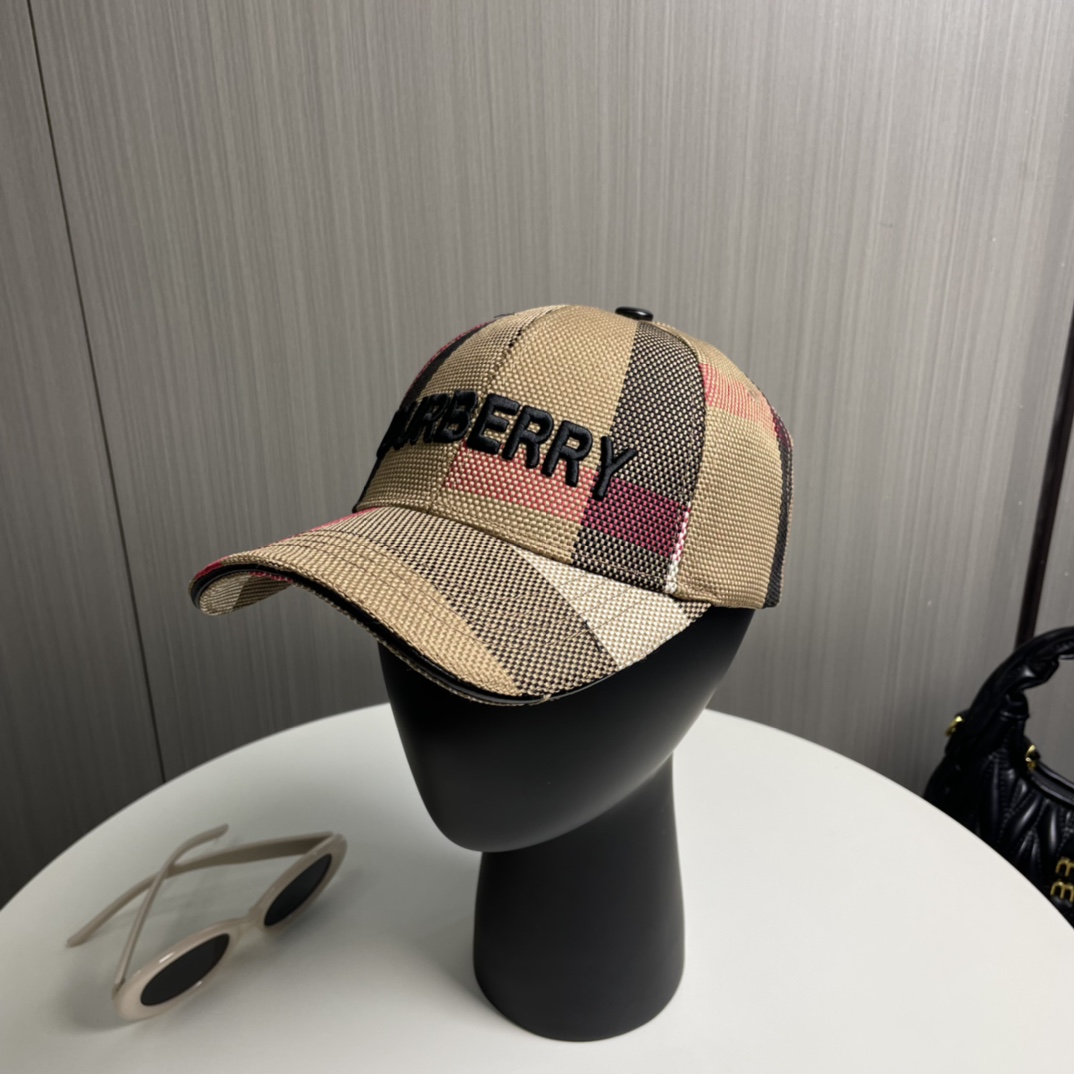 Burberry hat