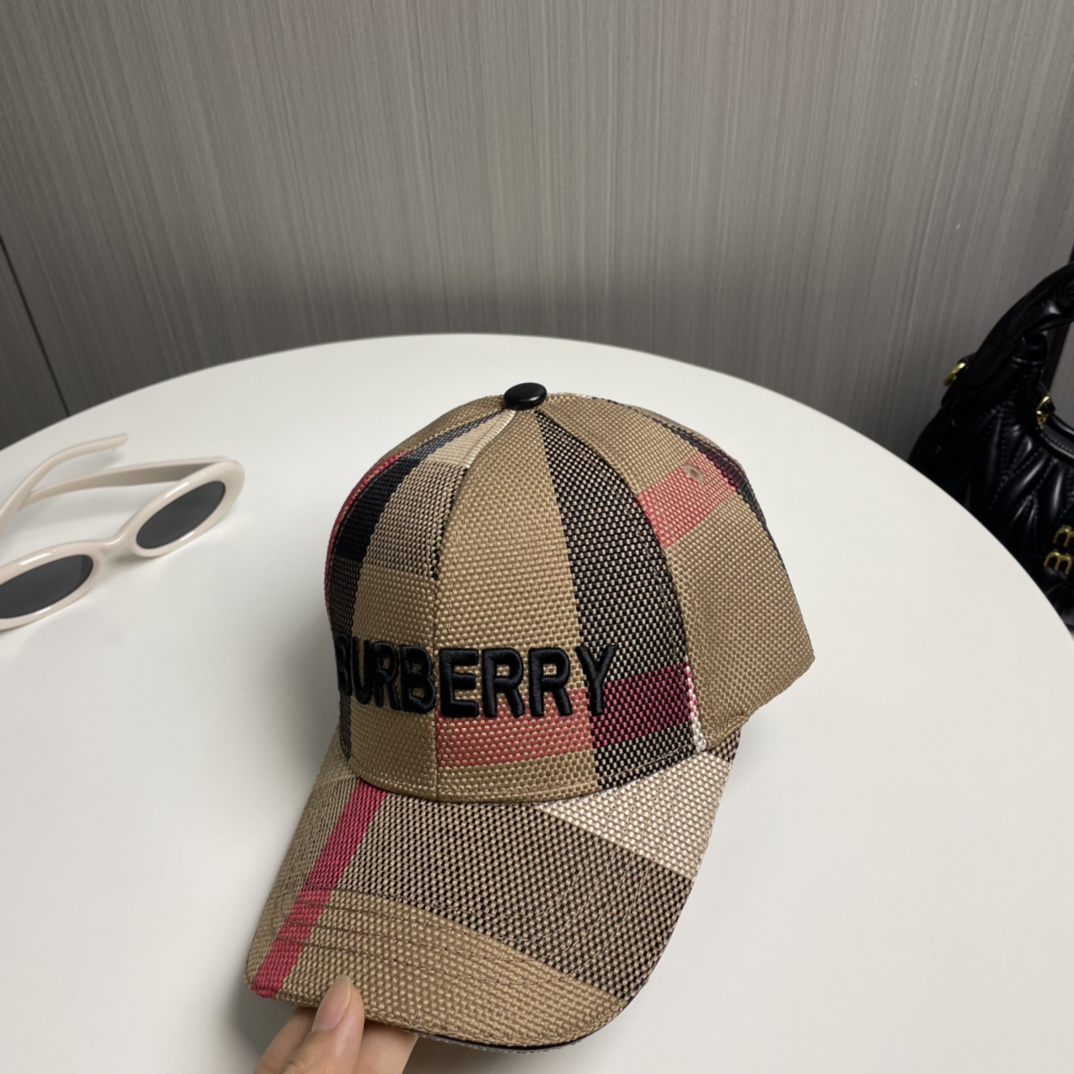 Burberry hat