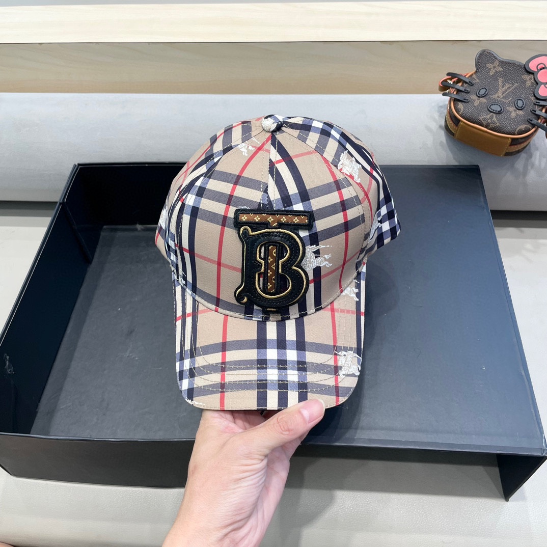 Burberry hat