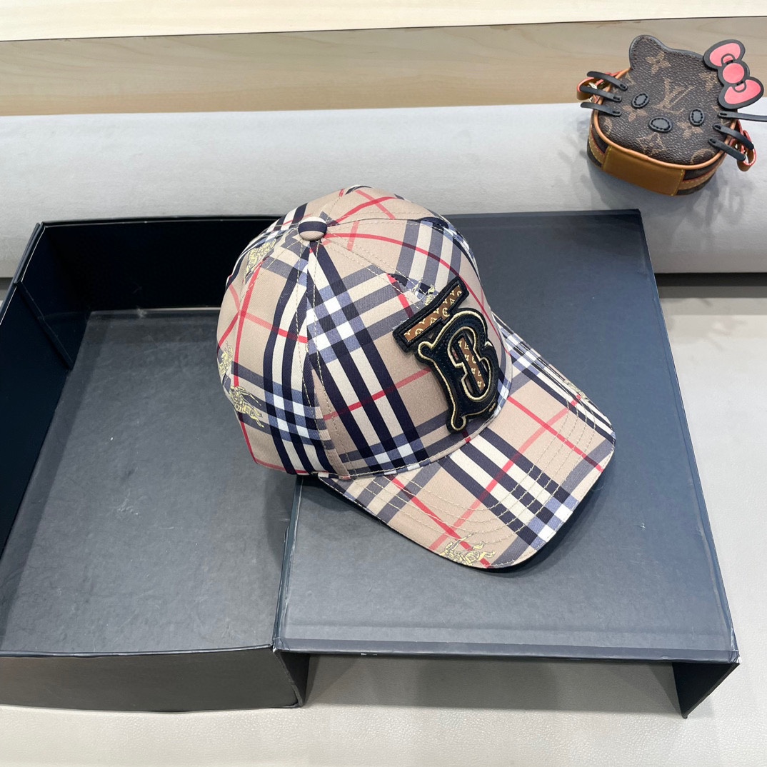 Burberry hat